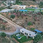Kedria And Kedria Lounge Villa