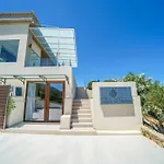 Kedria And Kedria Lounge Villa Hriszí Aktí Haniá