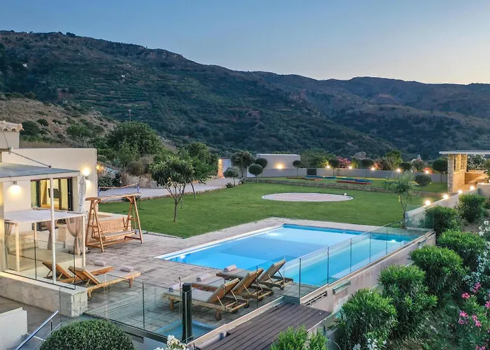 Villa Kedria And Kedria Lounge *