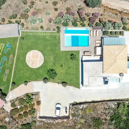 Villa Kedria And Kedria Lounge