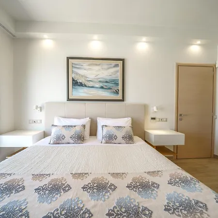 Kedria And Kedria Lounge Villa