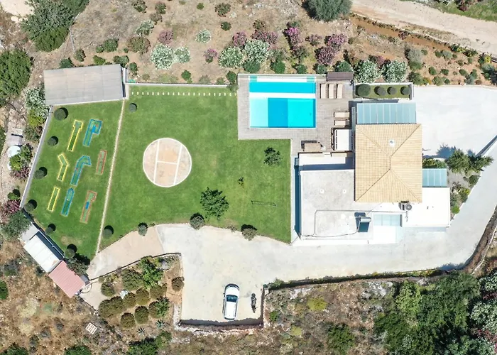 Villa Kedria And Kedria Lounge